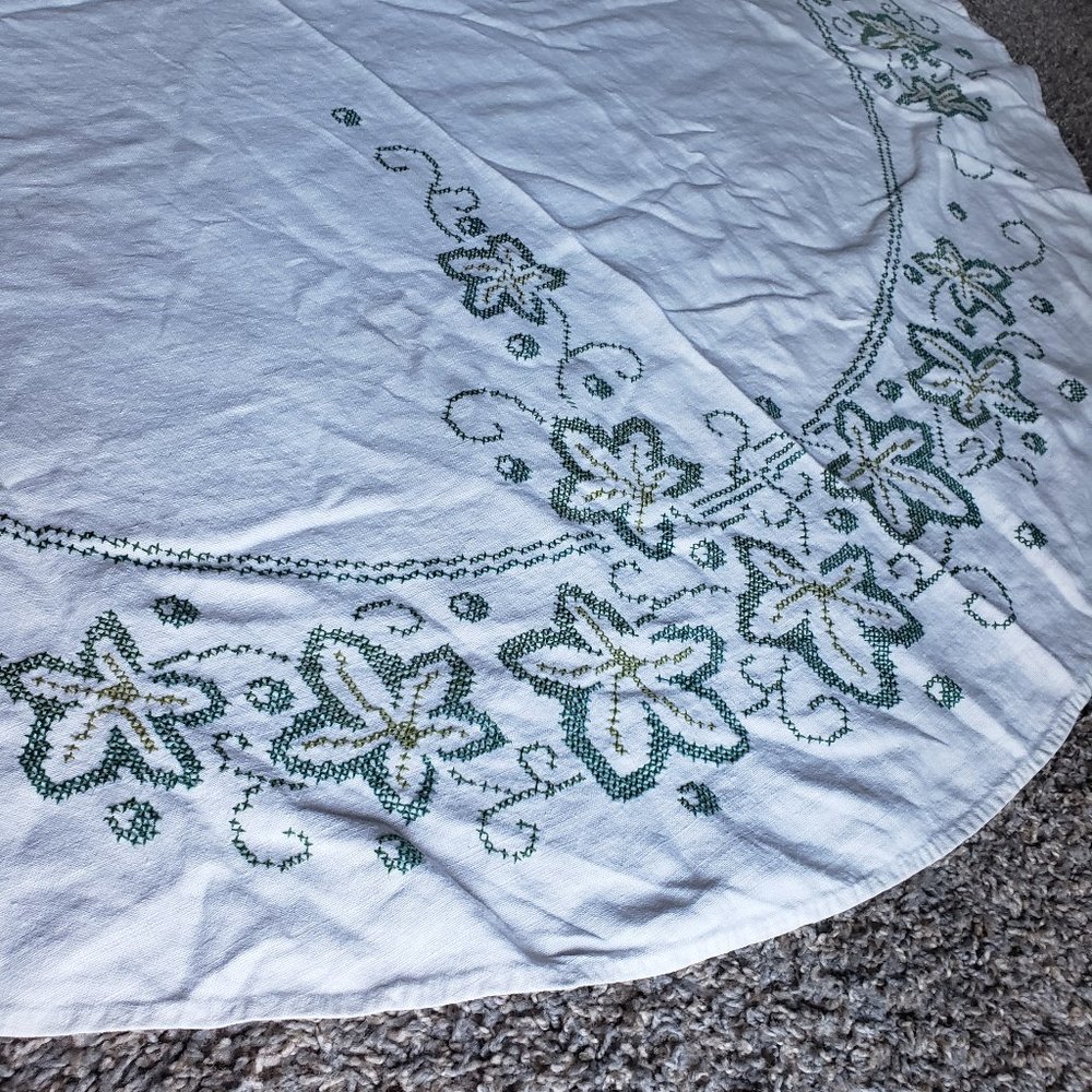 Vintage 100% Linen Table Cloth